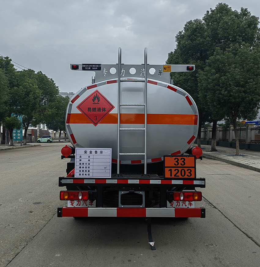 專力牌ZLC5120GJYEQ6加油車公告圖片