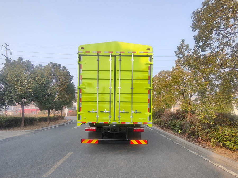 江淮牌HFC5171CCYP3K1A45S倉(cāng)柵式運(yùn)輸車公告圖片