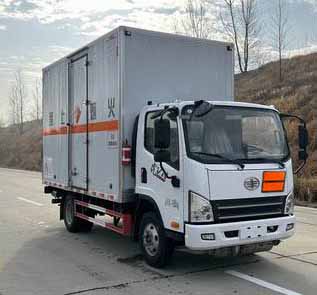 襄鑫鼎牌XDV5047XQYCA6爆破器材運(yùn)輸車