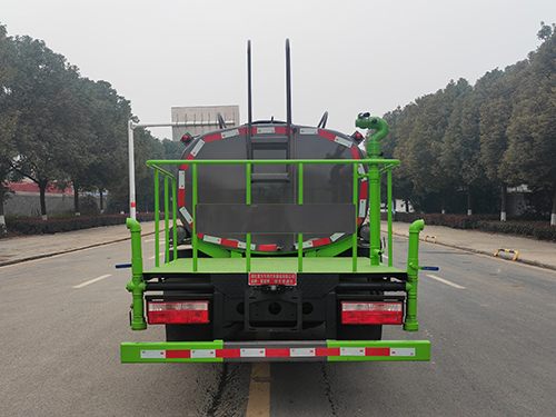 聚重牌SLF5075GPSE6綠化噴灑車(chē)公告圖片