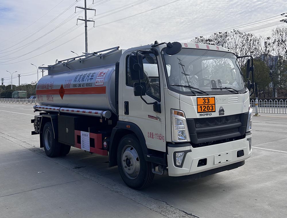 楚飛牌CLQ5120GJY6ZZ加油車(chē)公告圖片