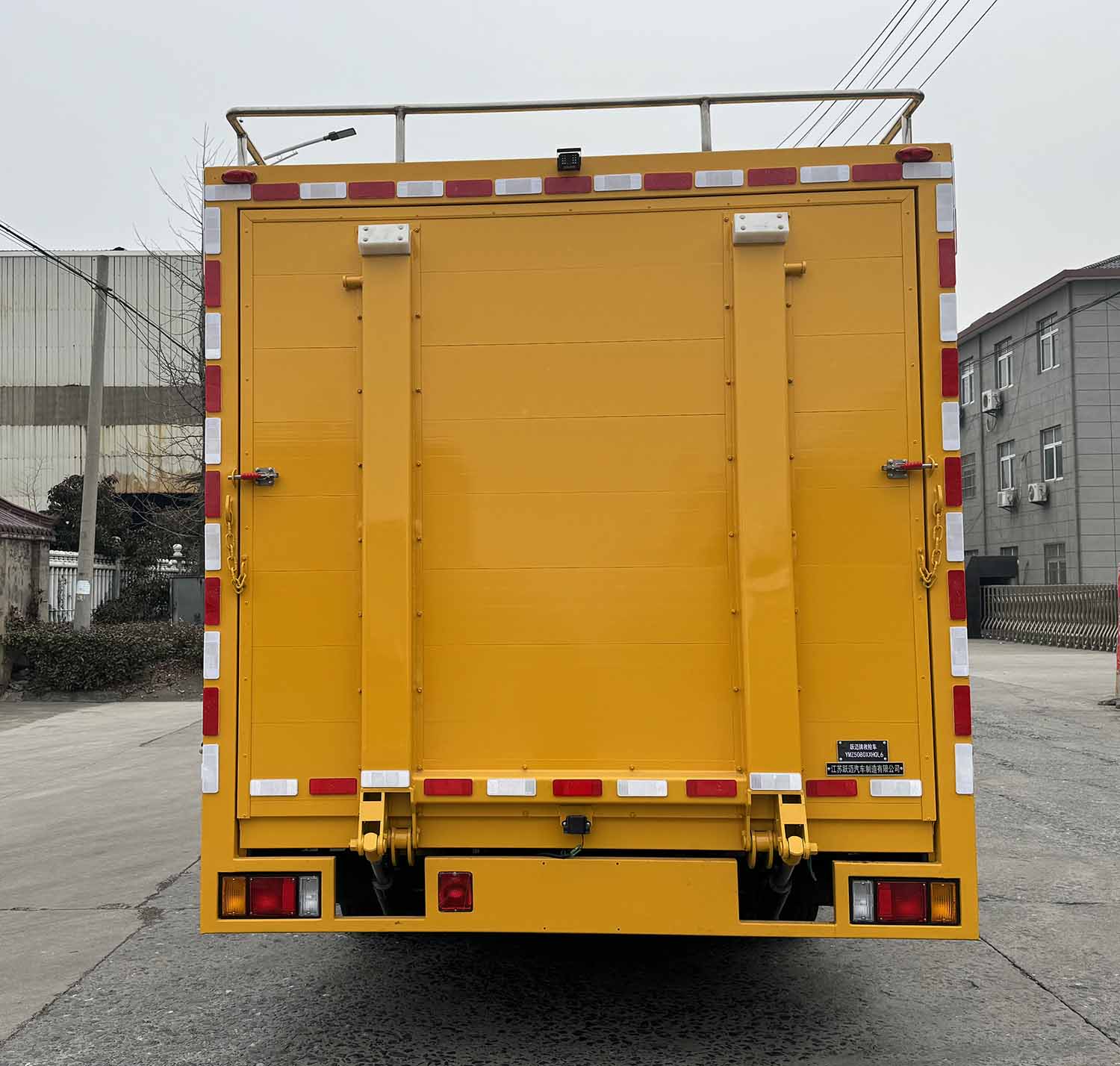 躍邁牌YMZ5080XXHQL6救險(xiǎn)車公告圖片