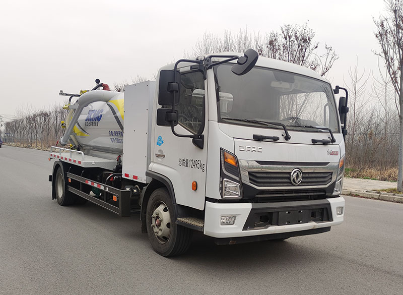 徐工牌DXA5121GXWDBEV純電動吸污車
