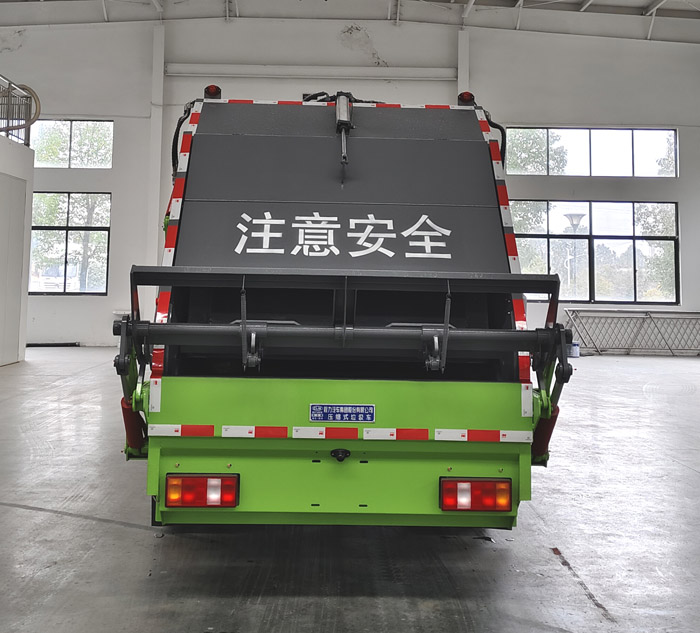 程力牌CL5090ZYS6AQC壓縮式垃圾車公告圖片