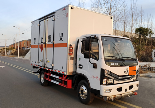 匯力威牌VVV5040XRQEQ6易燃氣體廂式運輸車公告圖片