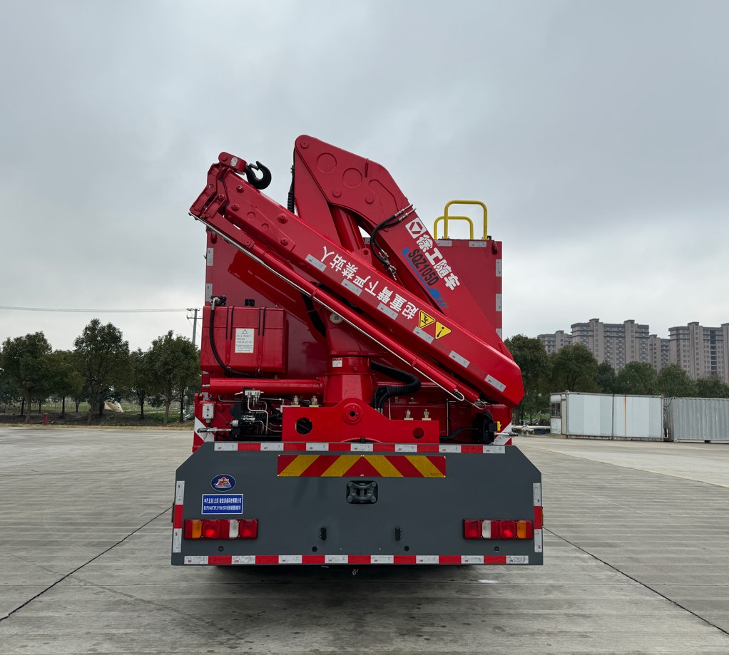 海潮牌BXF5140TXFJY100/SD1搶險(xiǎn)救援消防車公告圖片