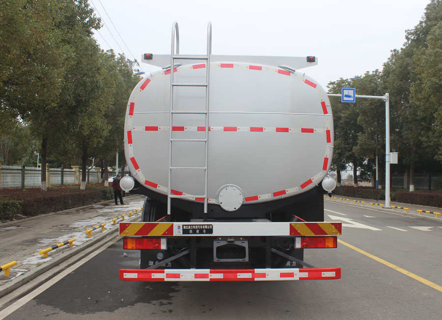 潤(rùn)知星牌SCS5319TGYEQ6供液車(chē)公告圖片