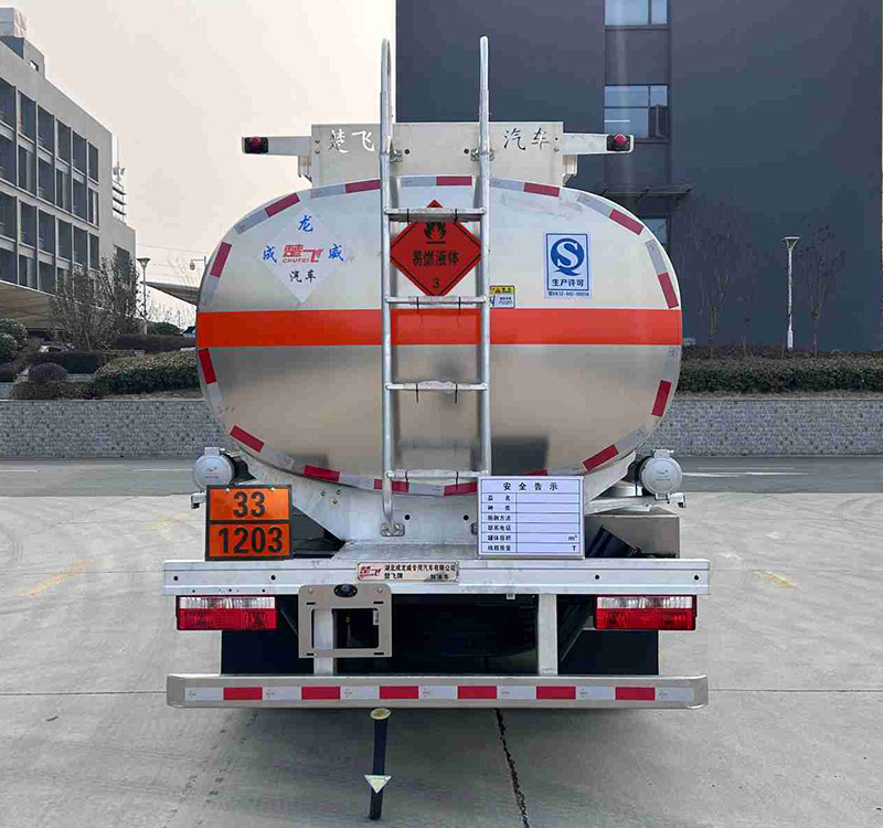 楚飛牌CLQ5125GJY6EA加油車公告圖片