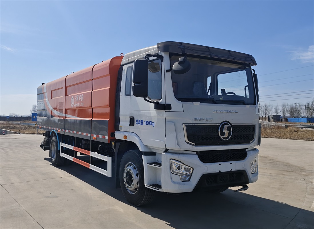 LSL5187TXSSXBEV型純電動(dòng)洗掃車圖片