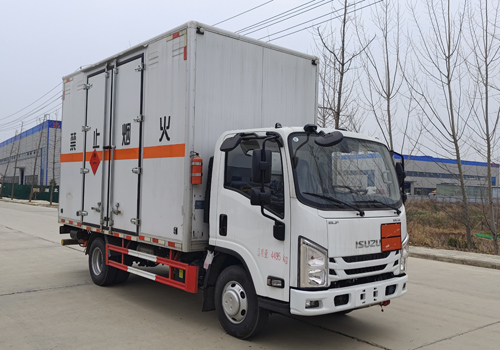 匯力威牌VVV5040XRYJXW6易燃液體廂式運輸車