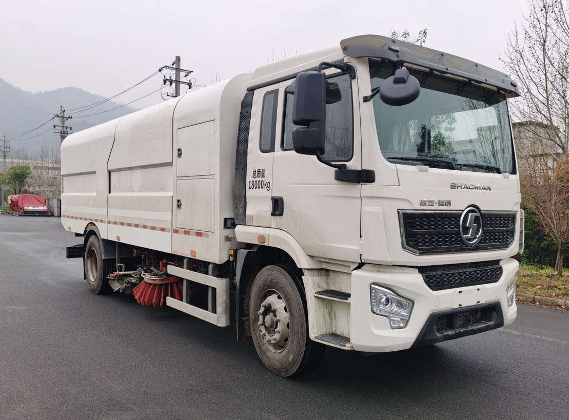 廈工牌XXG5181TXSASQBEV純電動(dòng)洗掃車