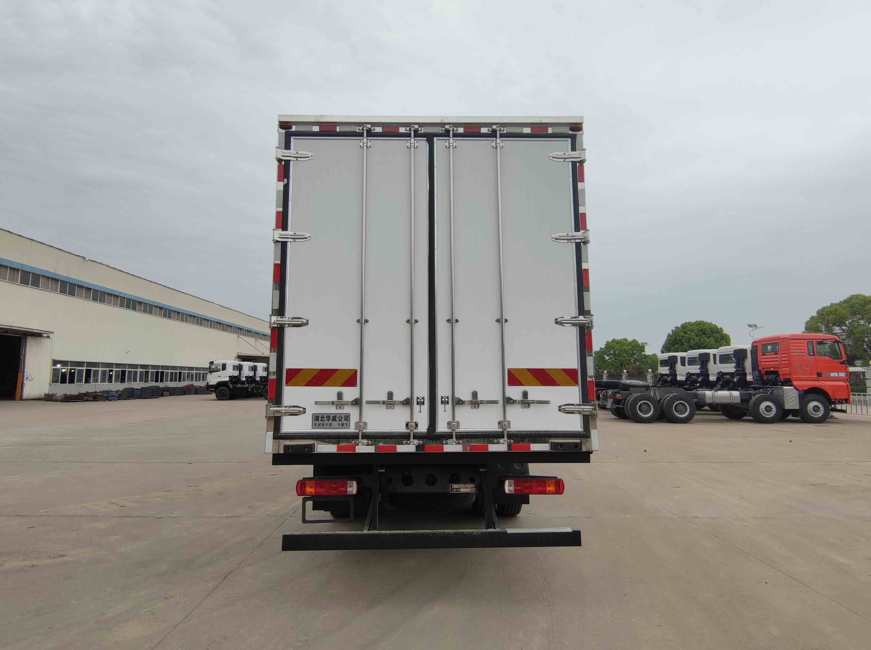 華威馳樂牌SGZ5180XLCZZ6C5冷藏車公告圖片