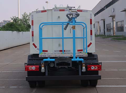 中標(biāo)牌ZBF5040TYHBJY6路面養(yǎng)護(hù)車公告圖片