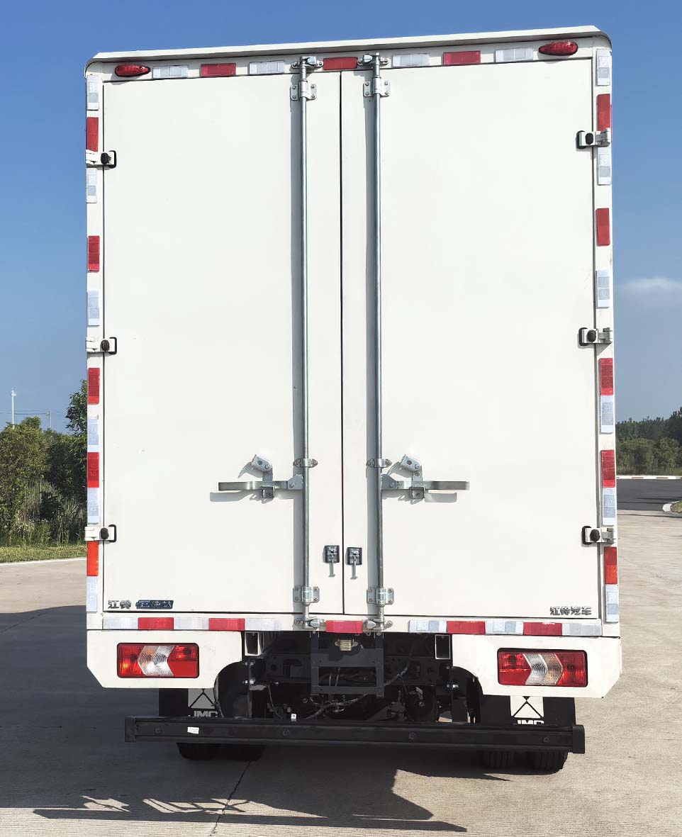 江鈴牌JX5044XXYTGG2BEV純電動(dòng)廂式運(yùn)輸車公告圖片