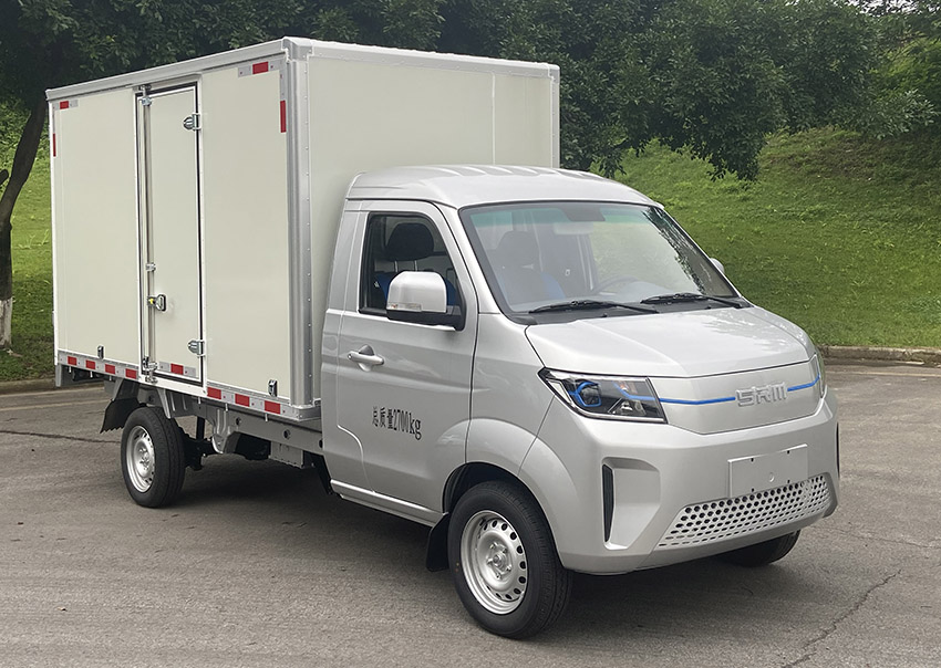 鑫源牌JKC5032XXYD0X4BEV純電動(dòng)廂式運(yùn)輸車(chē)公告圖片