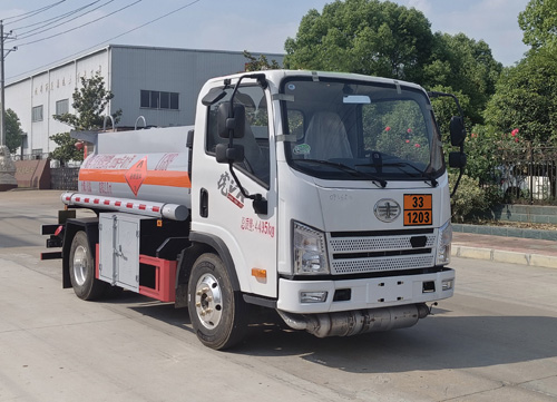 天威緣牌TWY5040GJYCA6加油車