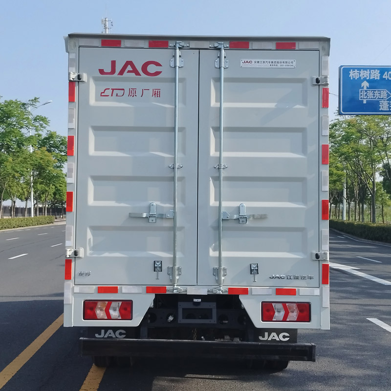 江淮牌HFC5041XYKP23K2B4QS翼開啟廂式車公告圖片