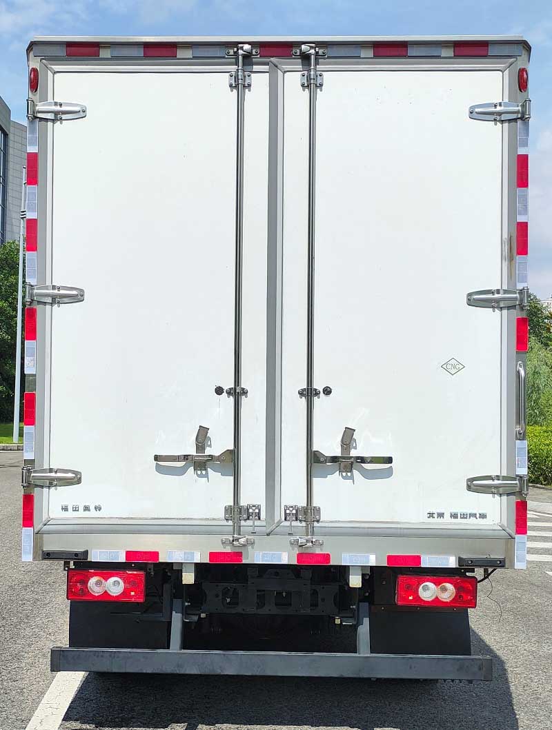 福田牌BJ5045XLC8JCA-AB1冷藏車(chē)公告圖片
