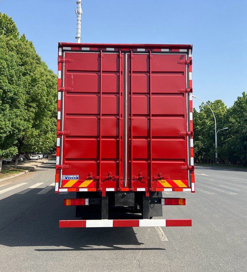 程力牌CL5311XXY6TX廂式運(yùn)輸車公告圖片