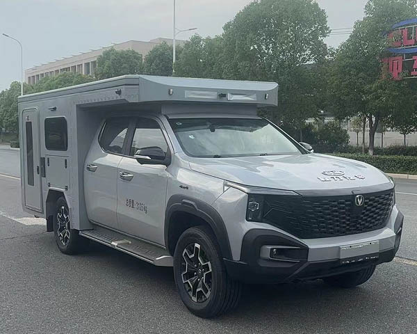 程力牌CL5030XLJHEV插電式增程混合動(dòng)力旅居車(chē)公告圖片