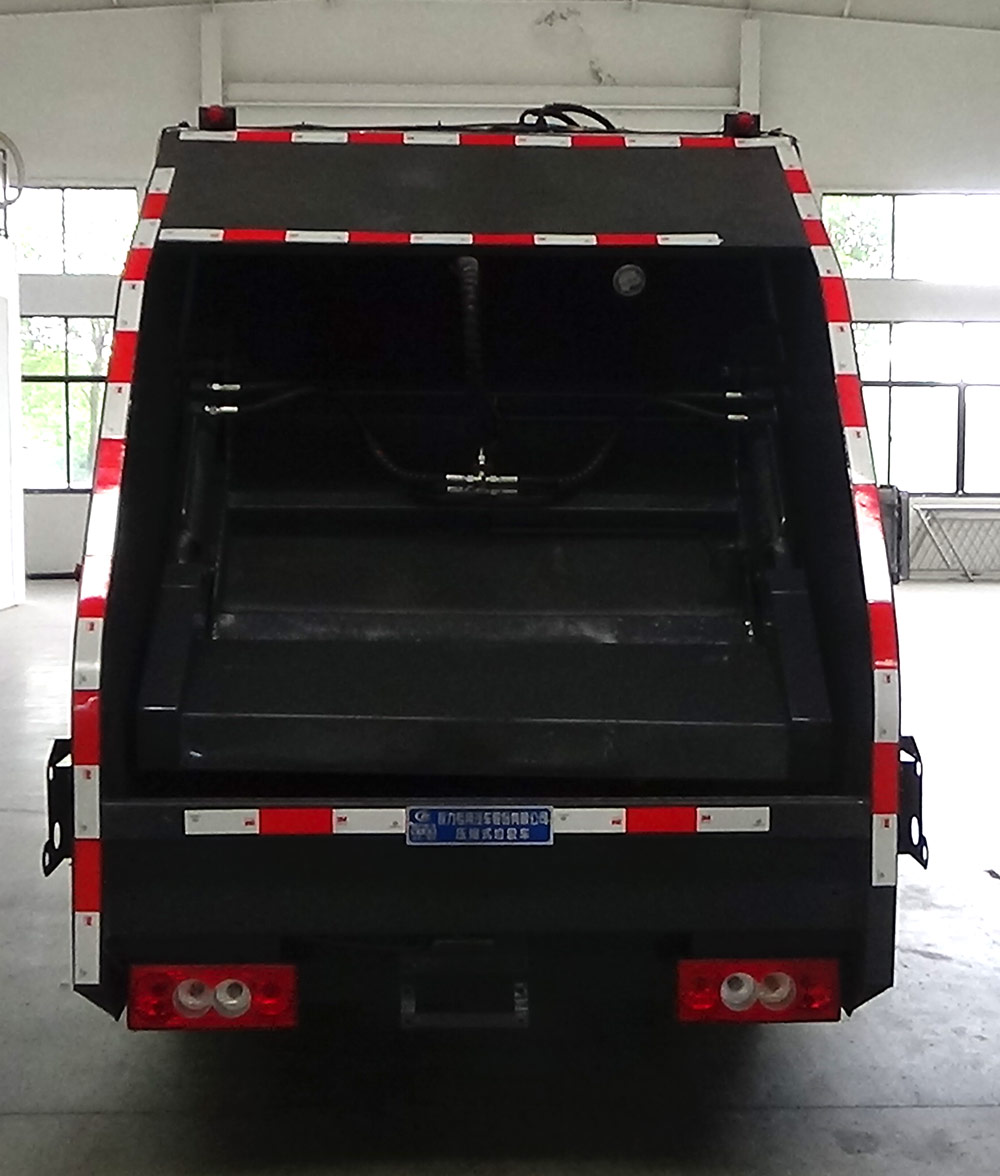 程力威牌CLW5040ZYSBYL壓縮式垃圾車公告圖片