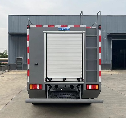 程力威牌CLW5110GSSADY灑水車公告圖片