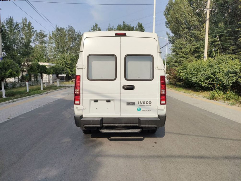 駝馬牌JLC5042XYBKD運兵車公告圖片