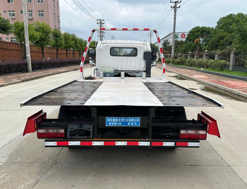 鼎宸騰興牌DCZ5040TQZCDW6清障車公告圖片