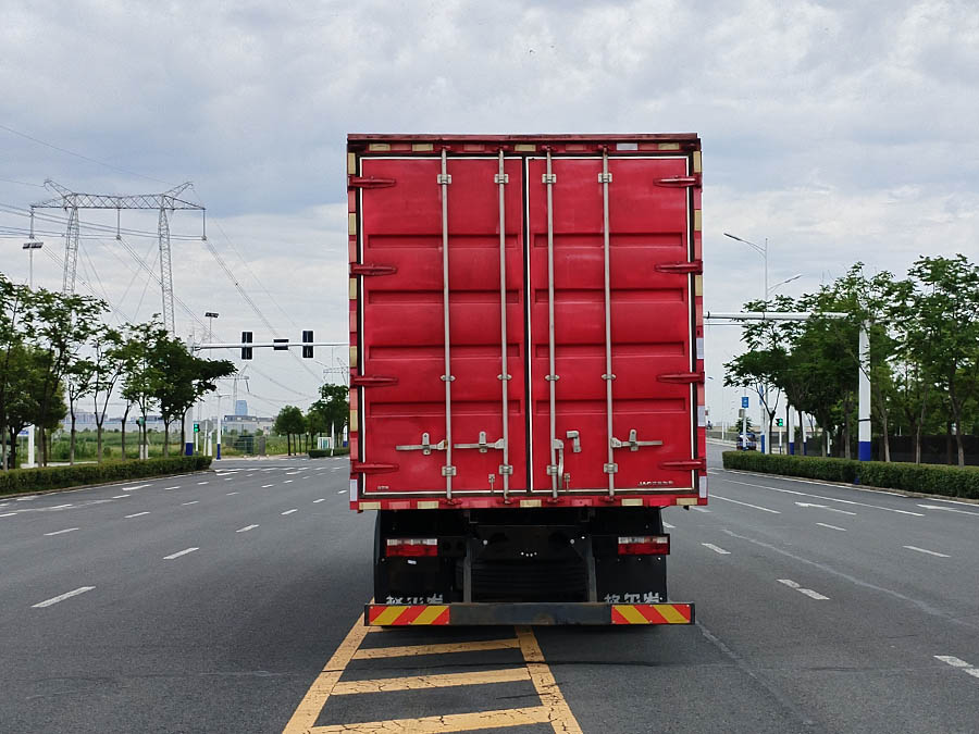 江淮牌HFC5264XXYP1K6D42S廂式運(yùn)輸車公告圖片