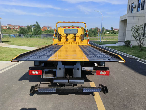 楚勝牌CSC5075TQZPBBEV純電動(dòng)清障車公告圖片