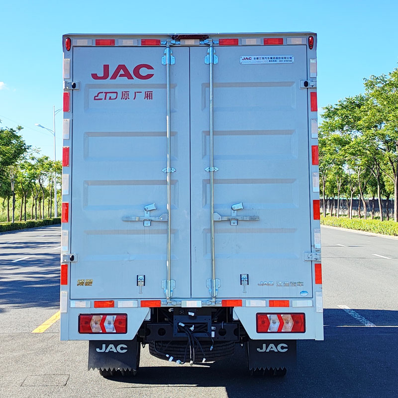 江淮牌HFC5031XXYP23E3C7QS廂式運輸車公告圖片