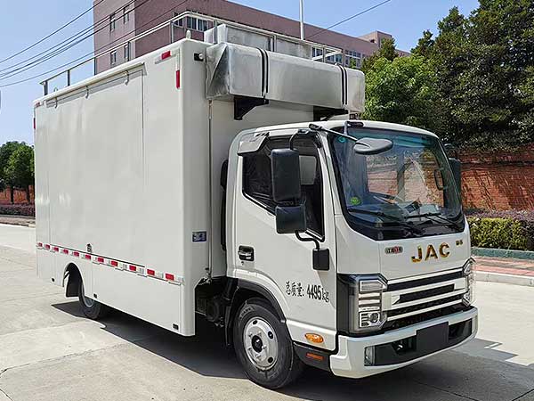 程力威牌CLW5042XCCBXZ餐車公告圖片