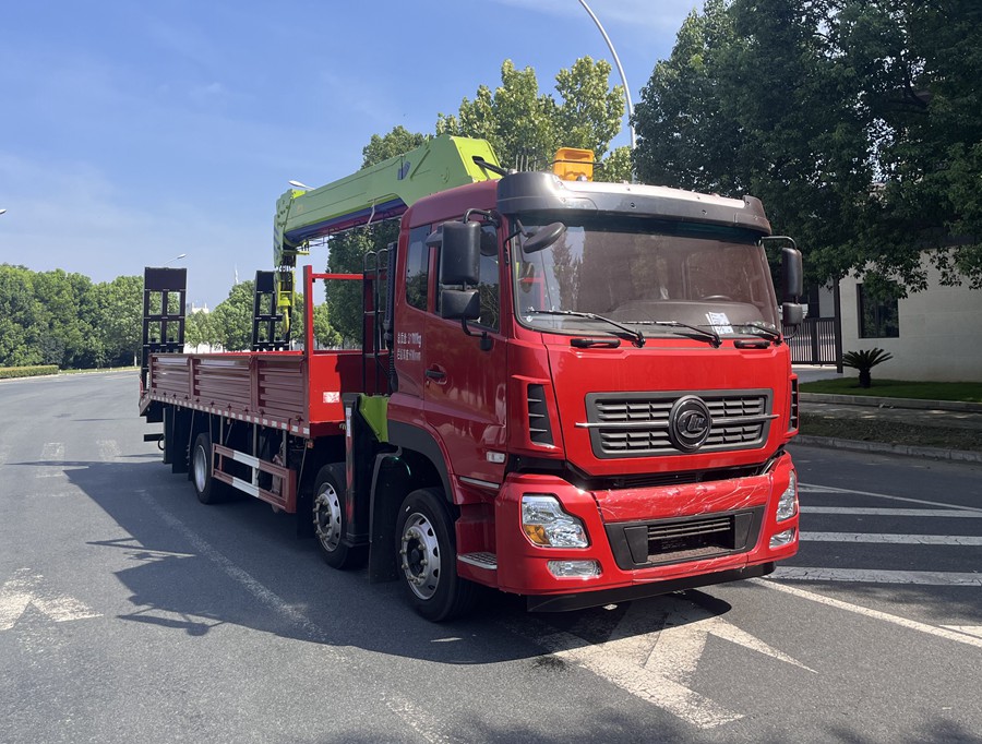 程力牌CL5311JSQ6TX隨車起重運(yùn)輸車