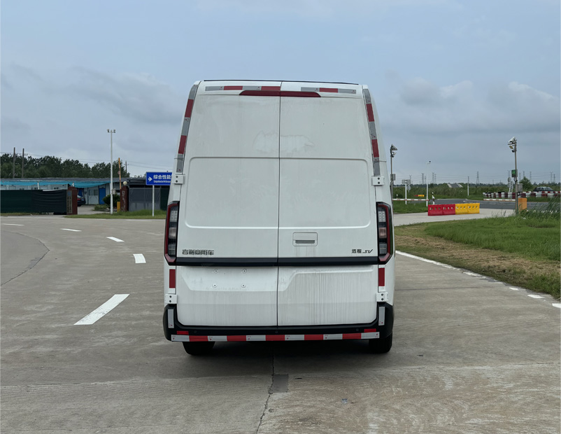 遠(yuǎn)程牌DNC5041XXYBEVGR1純電動廂式運(yùn)輸車公告圖片