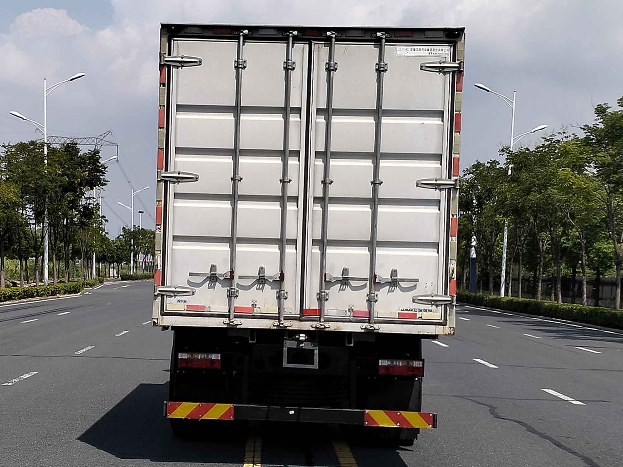 江淮牌HFC5186XXYEV05純電動廂式運輸車公告圖片