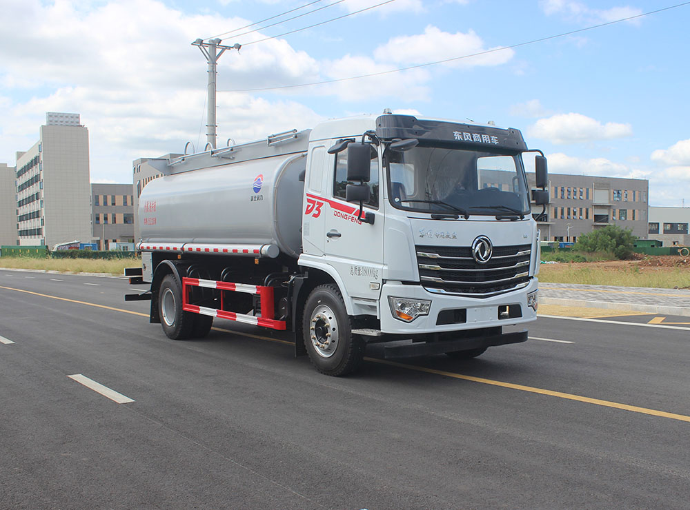 潤知星牌SCS5182GPGDFV6普通液體運輸車公告圖片