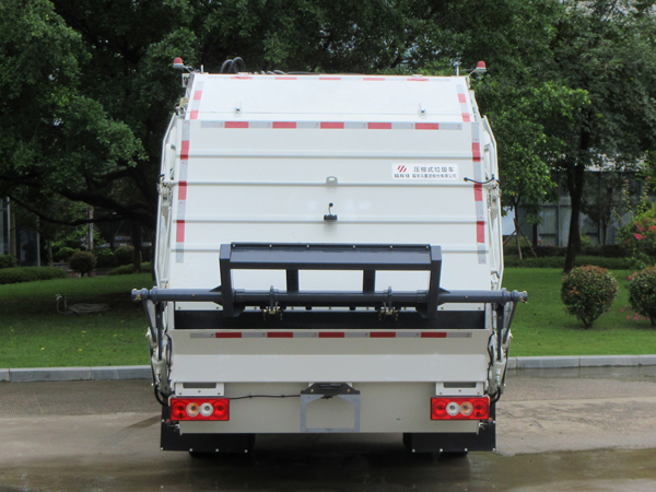 福龍馬牌FLM5120ZYSFA6K壓縮式垃圾車公告圖片