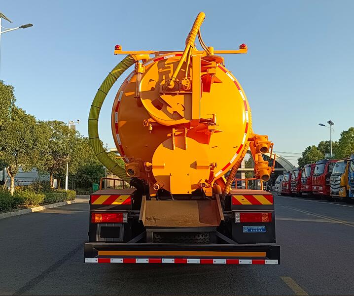 程力牌CL5182GQW6AHQ清洗吸污車公告圖片