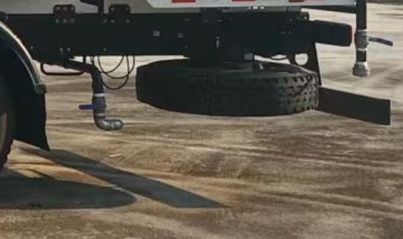 成風(fēng)牌HCS5250GPSSDV6綠化噴灑車公告圖片