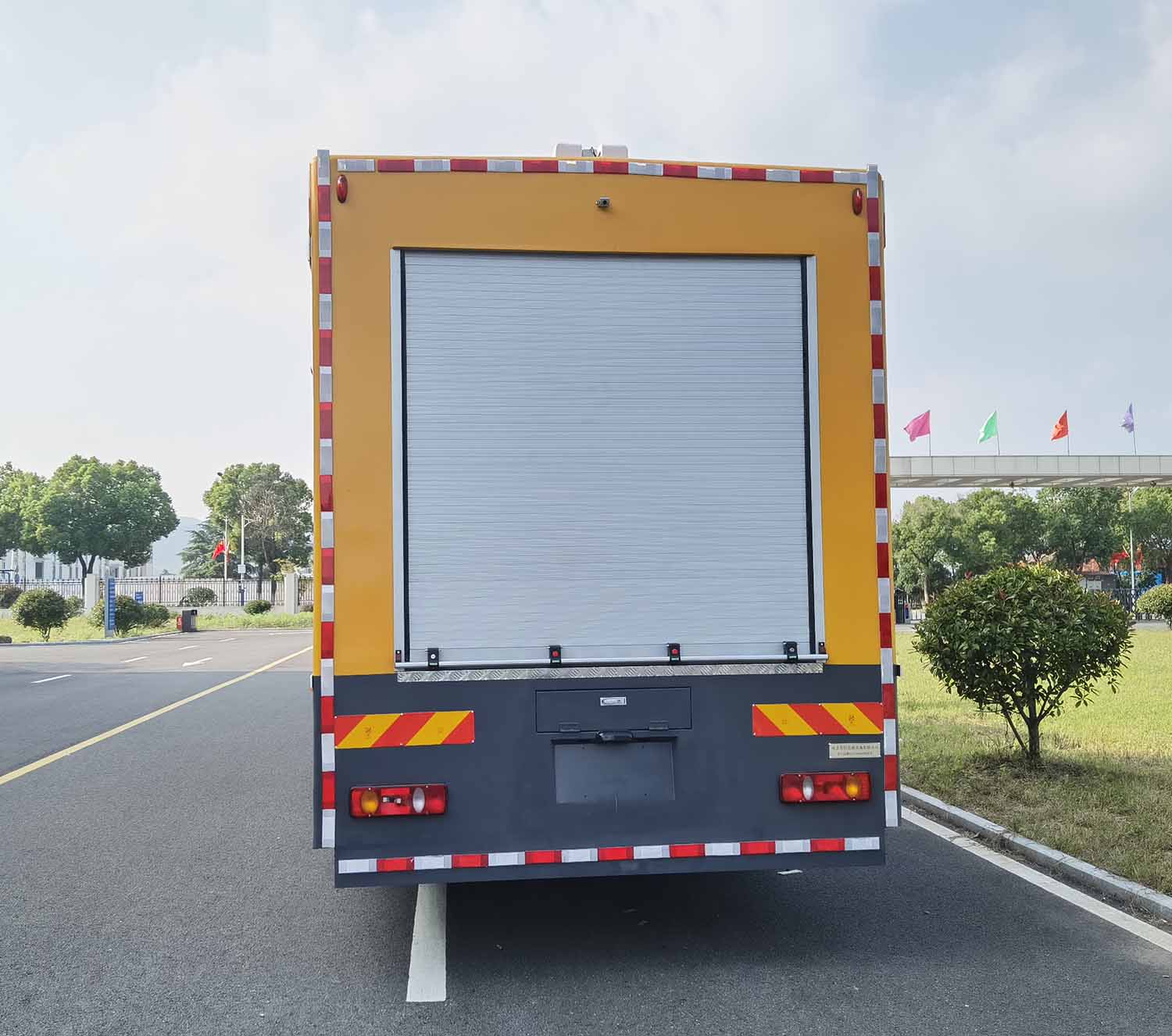 蘇立達(dá)牌NJS5160XXH救險(xiǎn)車公告圖片