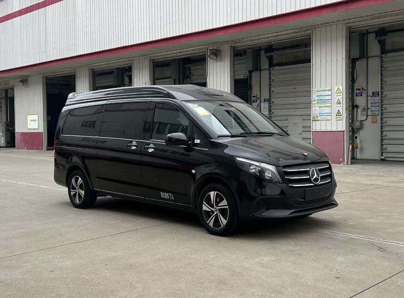 CSZ5031XSWA型商務(wù)車圖片