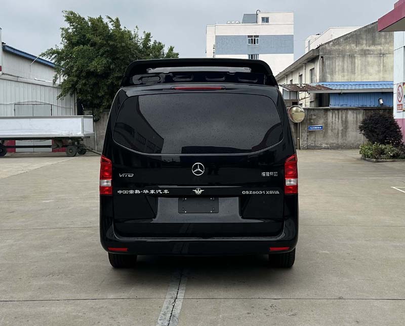 華東牌CSZ5031XSWA商務(wù)車公告圖片