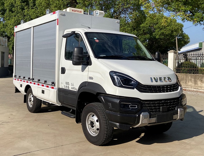 拓銳斯特牌YDL5040XJX檢修車(chē)