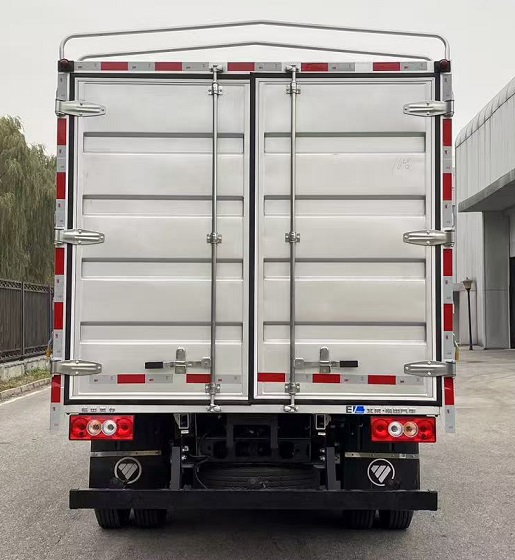 福田牌BJ5048CCYEV1純電動倉柵式運輸車公告圖片