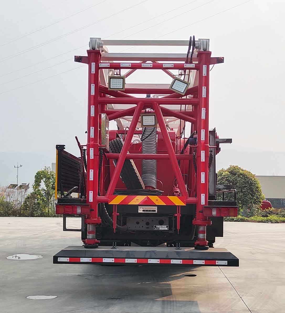 專致牌YZZ5251TXJZ6修井機公告圖片