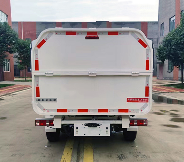 海威英達(dá)牌HWA5030ZZZSQBEV純電動(dòng)自裝卸式垃圾車公告圖片