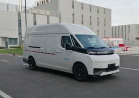 纯电动厢式运输车