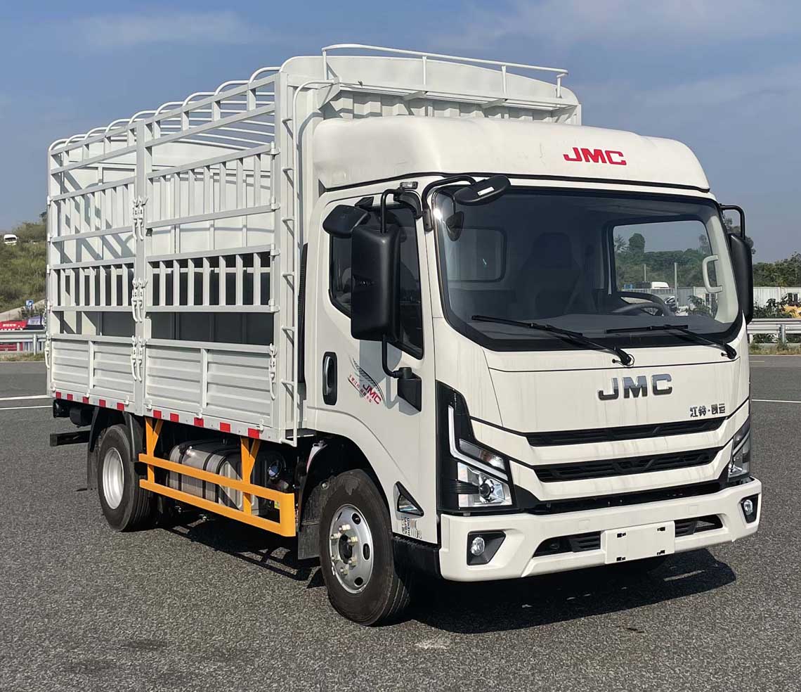 江鈴牌JX5044CCYTGC26倉柵式運(yùn)輸車公告圖片