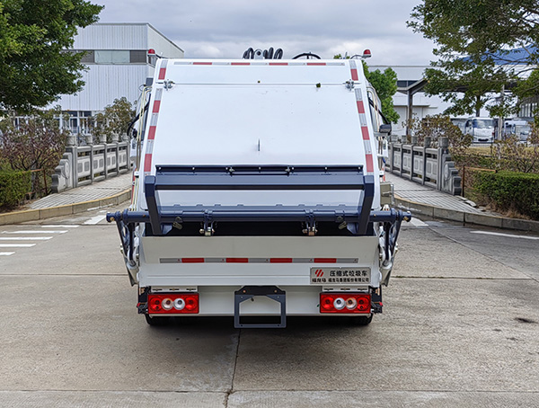 福龍馬牌FLM5090ZYSFS6壓縮式垃圾車公告圖片