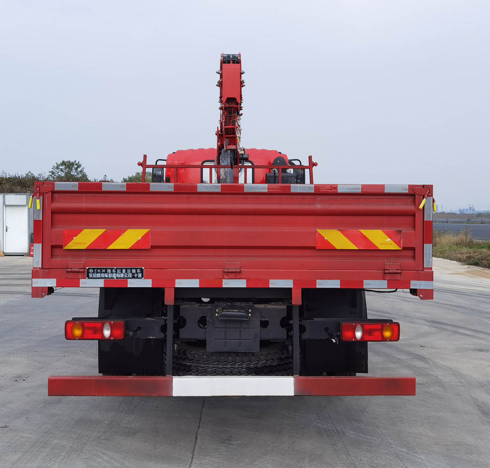 東風(fēng)牌DFV5161JSQGP6D1隨車(chē)起重運(yùn)輸車(chē)公告圖片